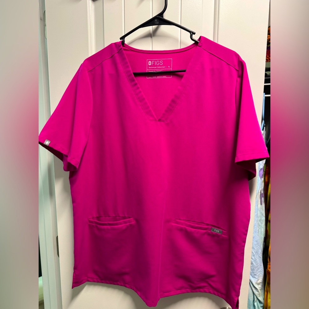 FIGS Women's Pink Scrub Top